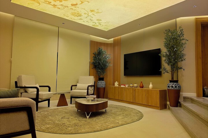 Hotel Interior 5 of 72