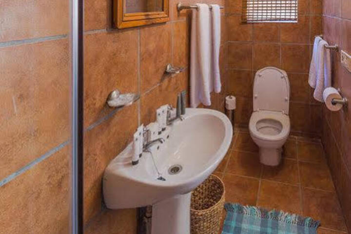 Thomas Ville Apartment