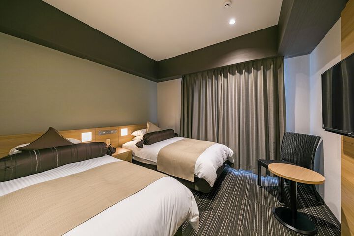 Room 20 of 110