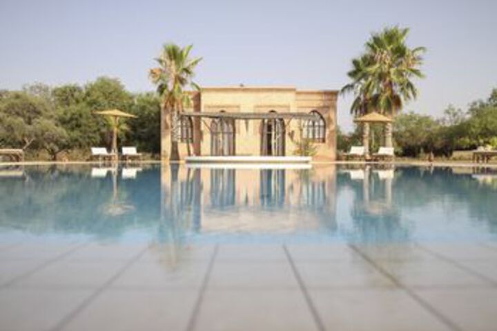 Pool 50 of 61