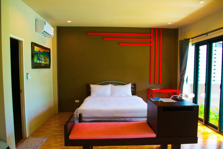 Room 15 of 64