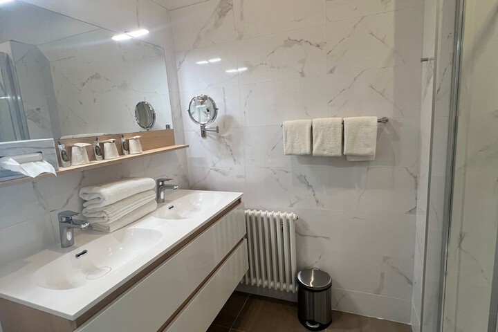 Clean Restrooms