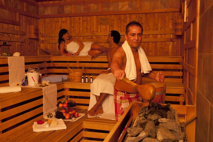 Spa 10 of 17