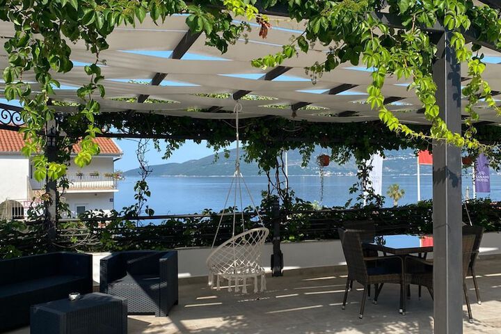 Terrace/Patio 62 of 74