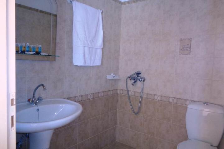 Room 29 of 45