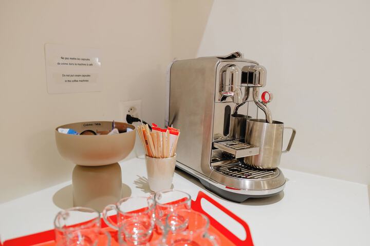 Breakfast/Coffee Service 13 of 22