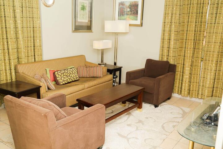 Room 18 of 35