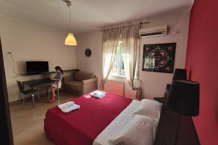 Room 4 of 40