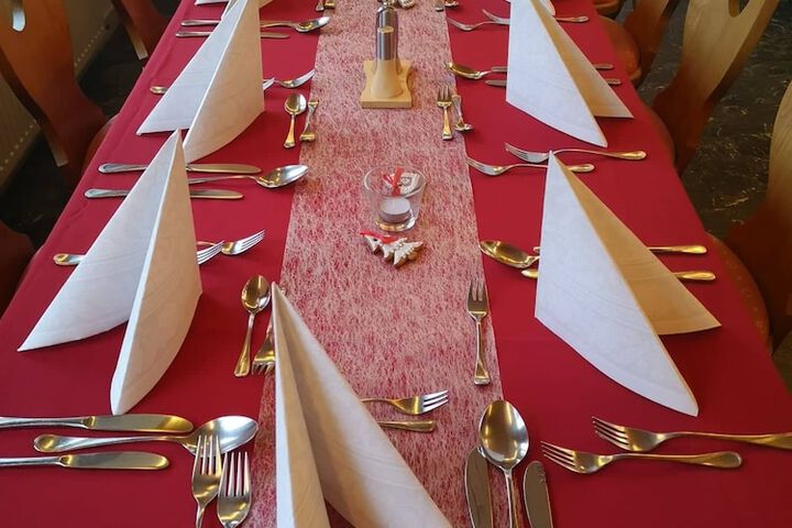 Dining 39 of 67