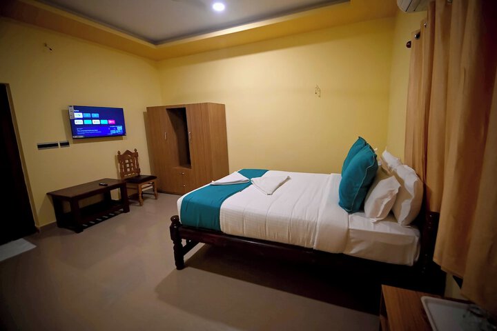 Room 25 of 64