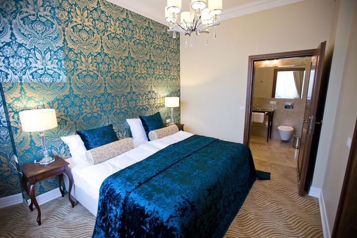Room 20 of 90