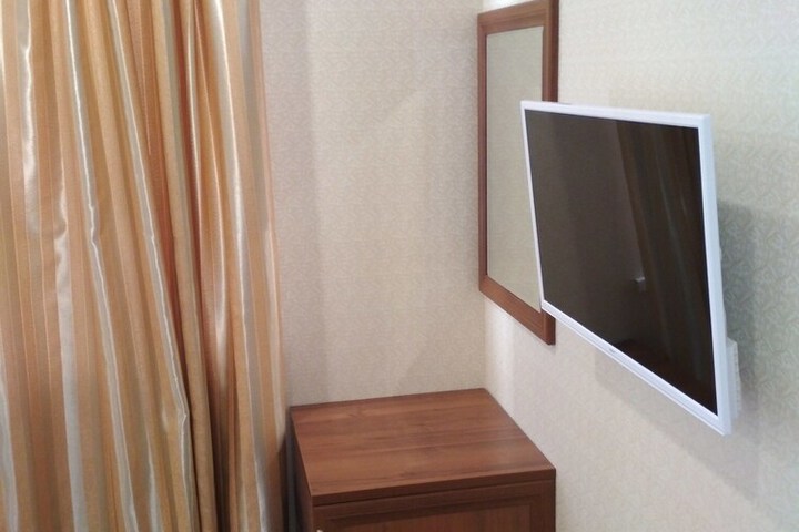 Room 44 of 48