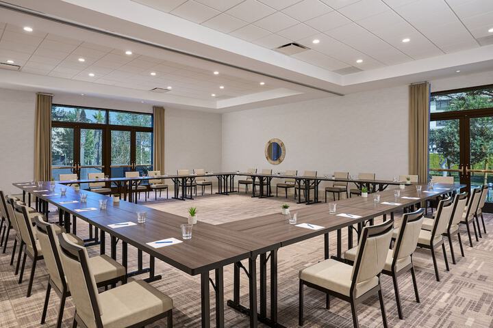 Meeting facility