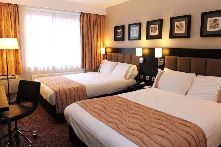 Room 3 of 88