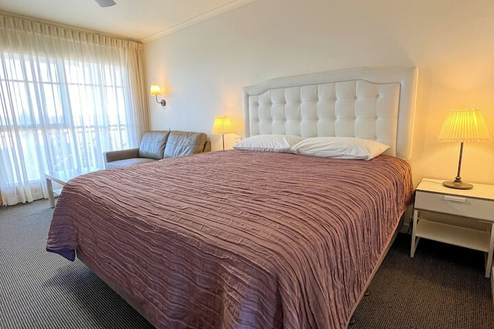 Room 19 of 59