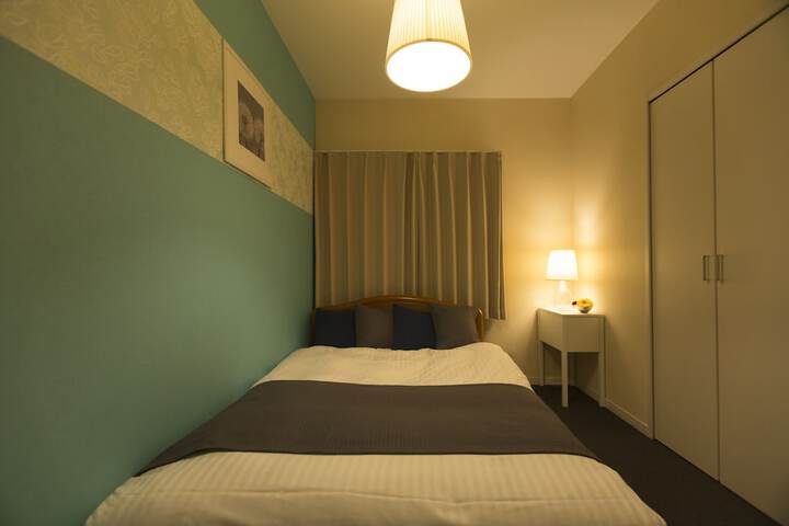 Room 6 of 60