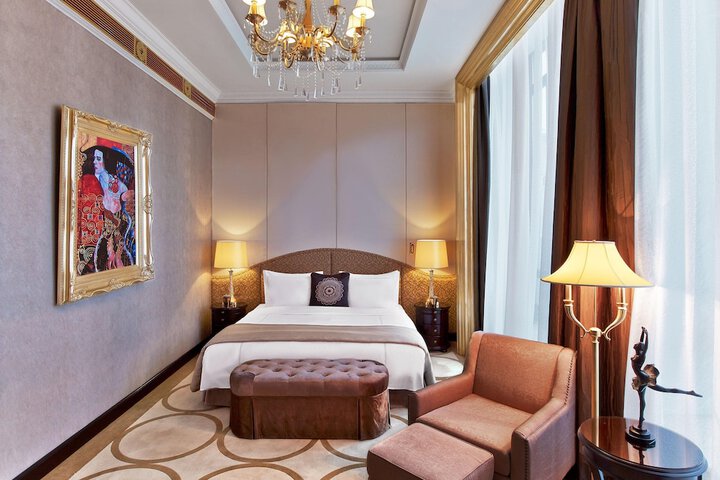 Standard Suite