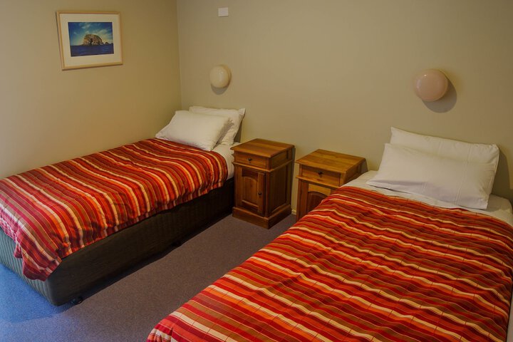 Room 5 of 35