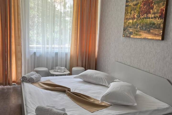 Room 2 of 9