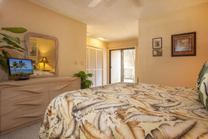 Room 42 of 111