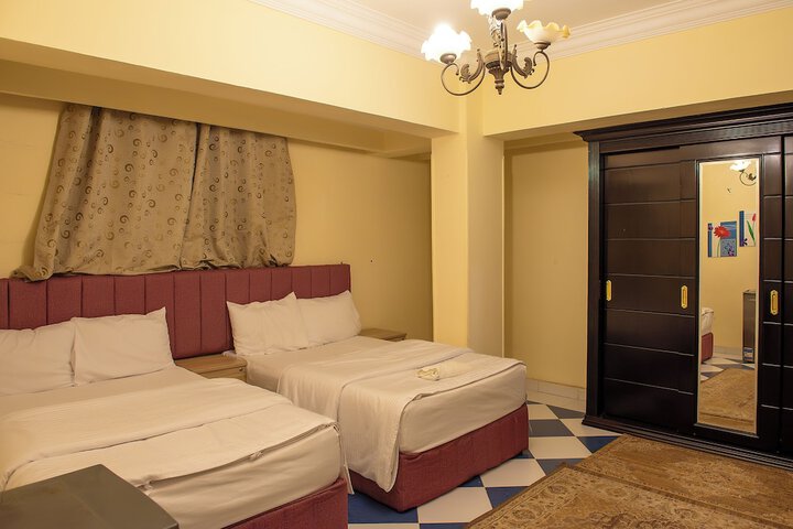 Room 48 of 95
