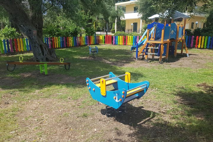 Childrens Activities 86 of 208