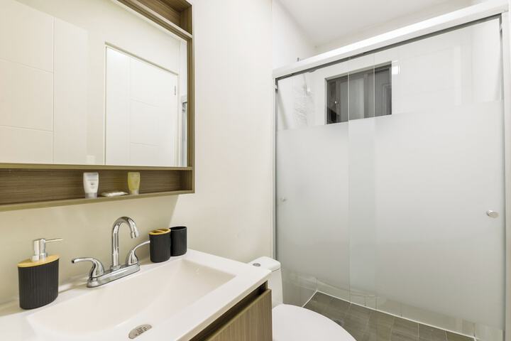 Room 95 of 122