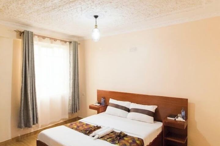 Room 5 of 29