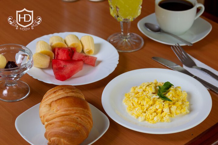 Breakfast/Coffee Service 85 of 101