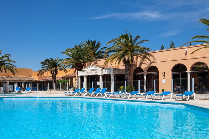 Pools & Facilities