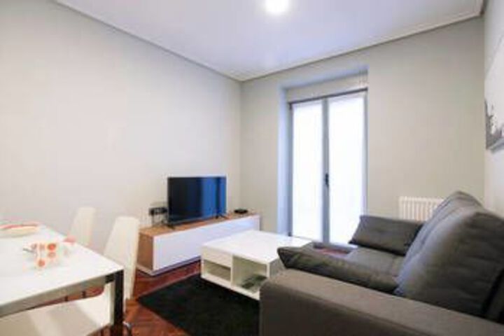 Room 16 of 18