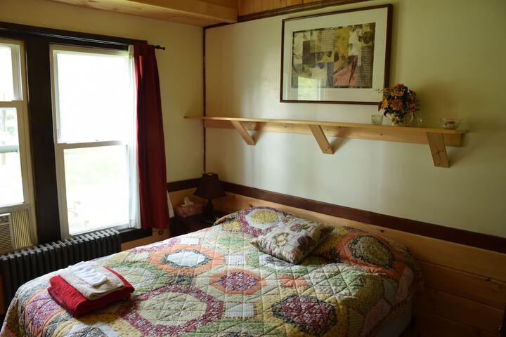 Room 23 of 151