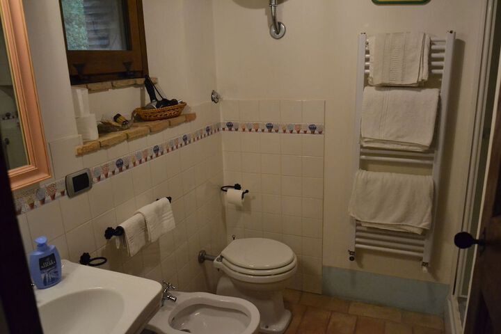 Room 85 of 124