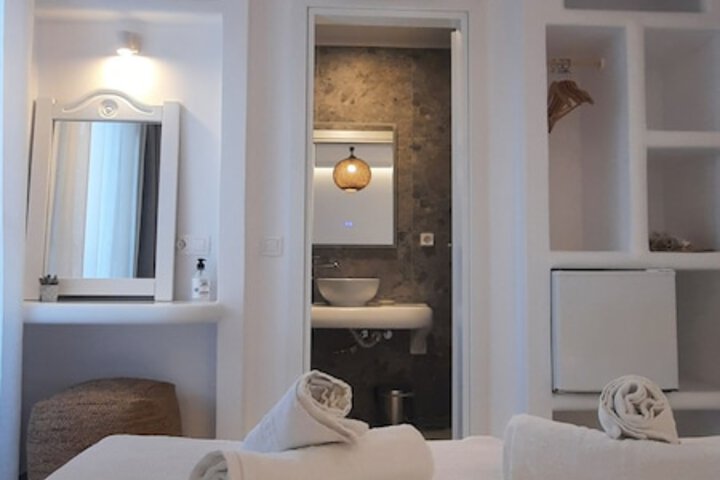Room 13 of 46