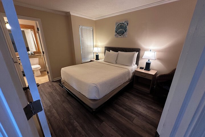 Room 14 of 114