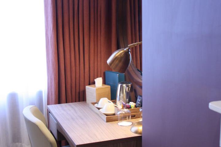Room 14 of 79