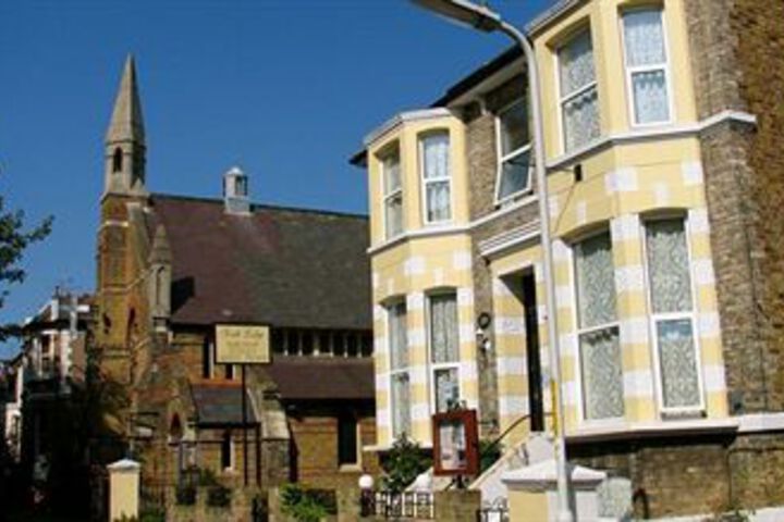 Hotel 4 of 15