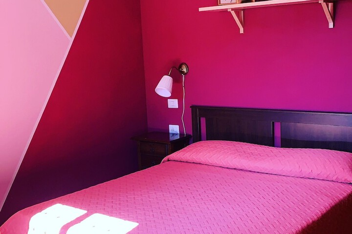 Room 12 of 40