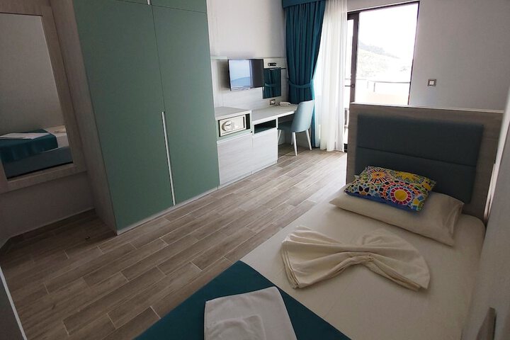 Room 13 of 57
