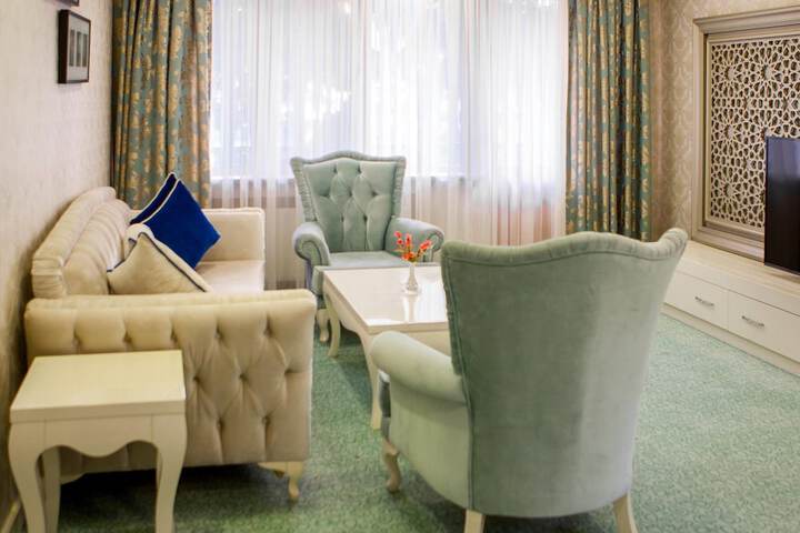 Room 21 of 132