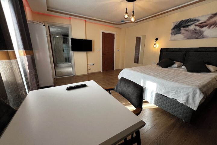 Room 11 of 58