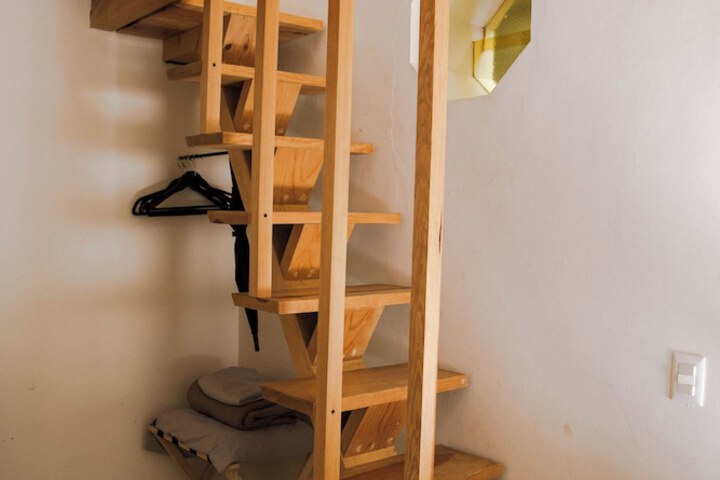 Room 18 of 48