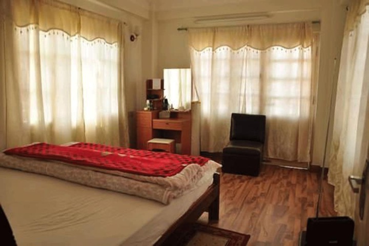 Room 2 of 12