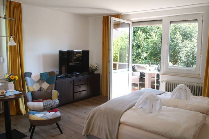 Room 14 of 48