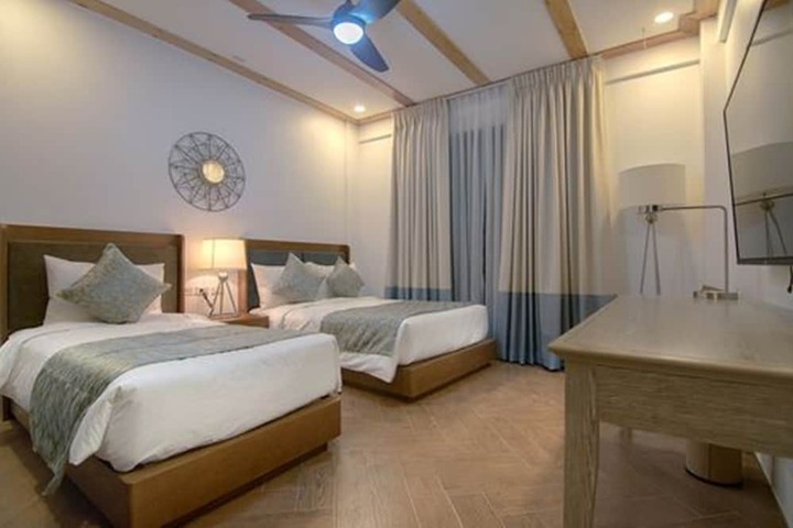Room 11 of 75