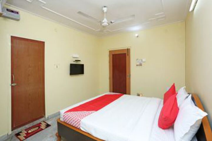 Room 16 of 21