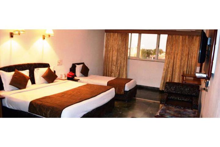 Vista Rooms at Airport