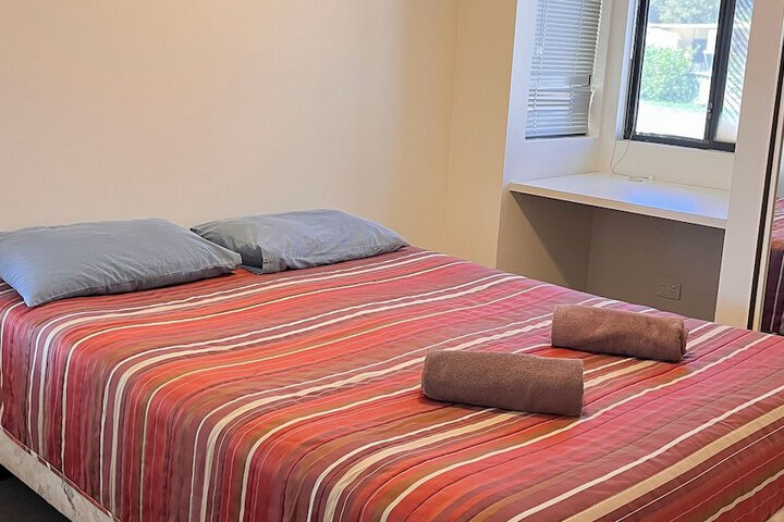 Room 24 of 116