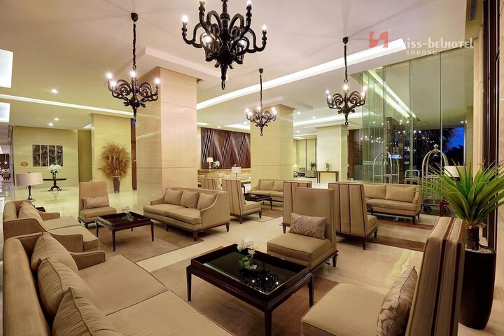 Lobby Photos