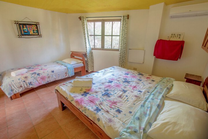 Room 16 of 79